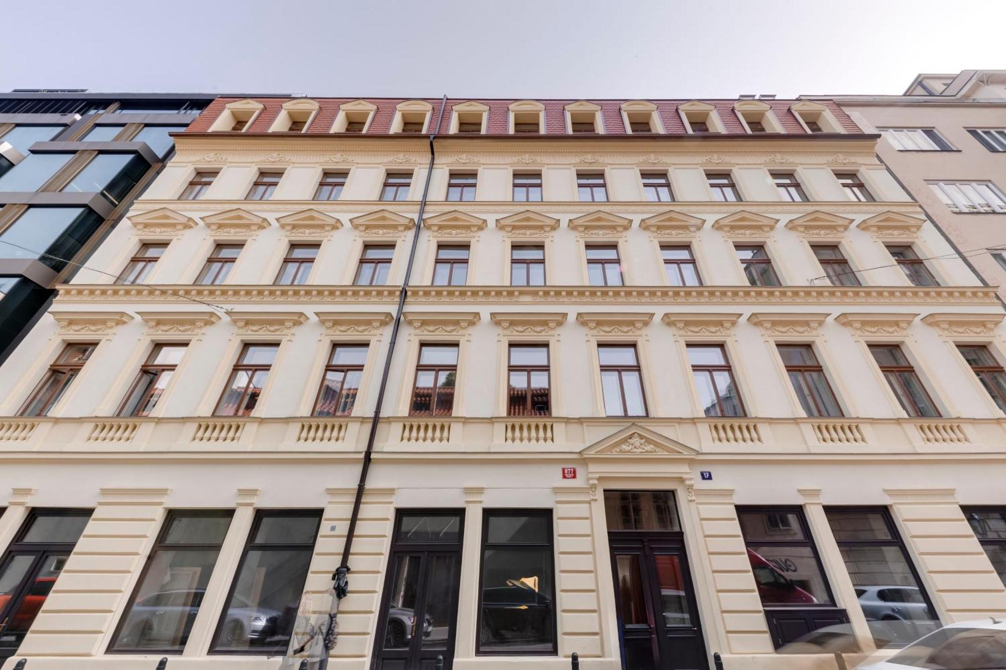 New Town Oases Apartment Prague Ngoại thất bức ảnh