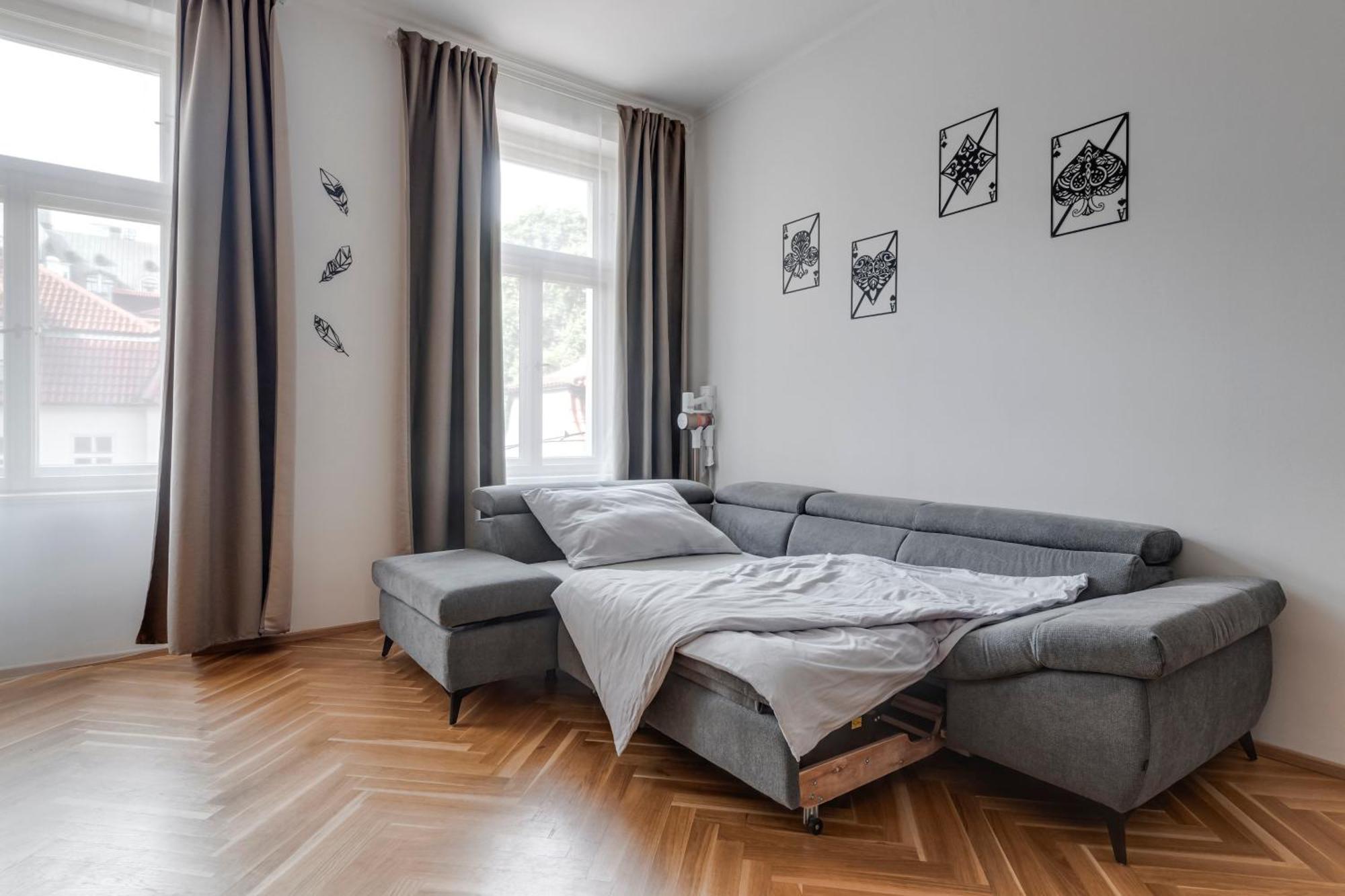 New Town Oases Apartment Prague Ngoại thất bức ảnh