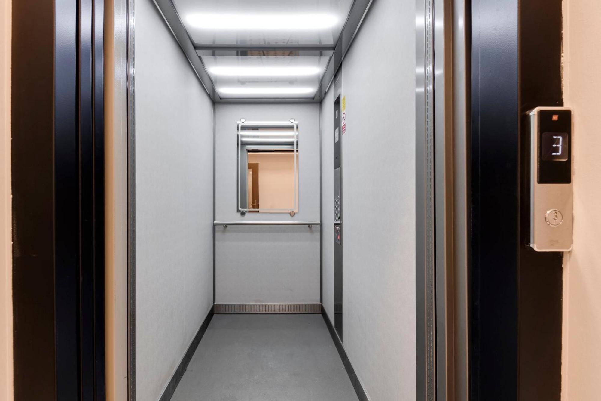 New Town Oases Apartment Prague Ngoại thất bức ảnh